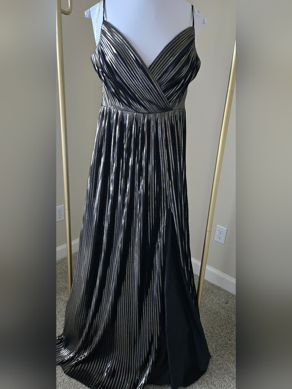 David's Bridal Metallic Black Pleated Maxi Skirt